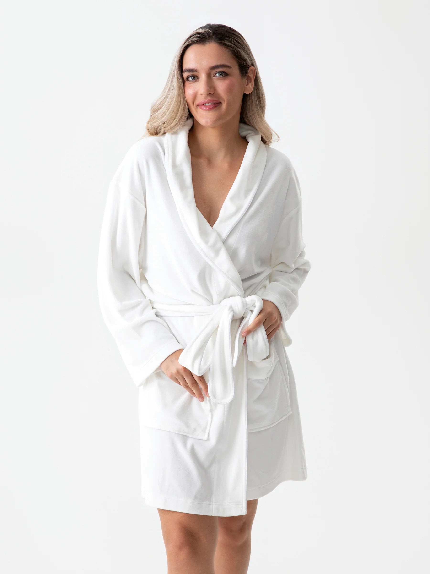 04-88-607WH Shiraleah Bride Robes